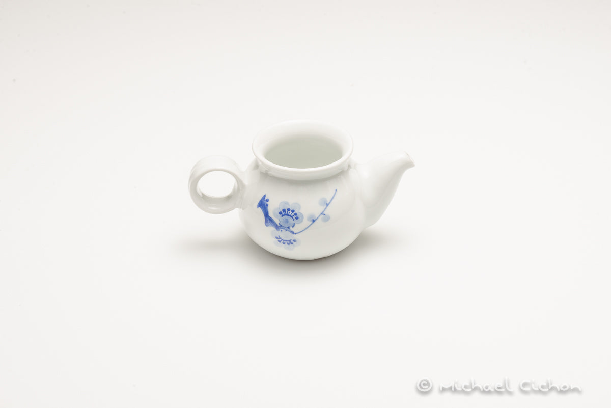 3 Cup Korean Tea Set - white with blue design - Image 2
