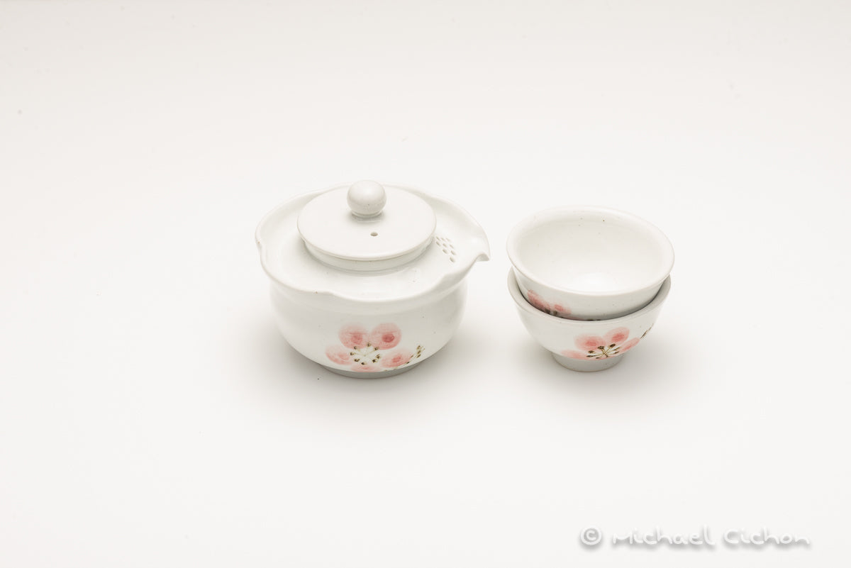 2 Cup Korean Gaiwan Set -pink flower design - Image 2